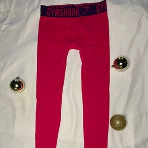 COPY - Gym shark leggings!